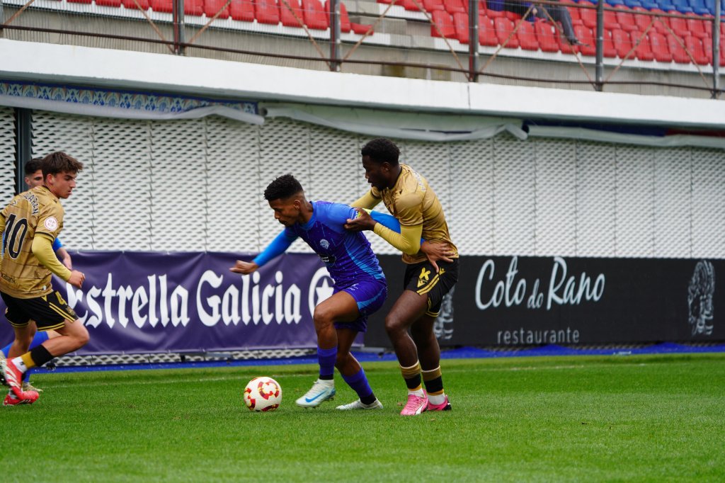 El Ourense vence al Sanse en «el&nbsp;fortín»