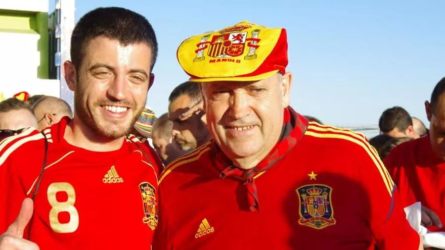 Fallece Manolo «el del&nbsp;Bombo»