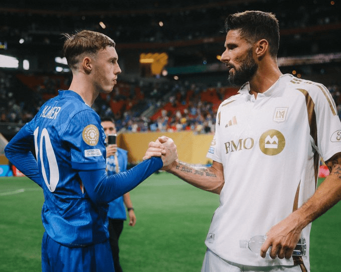 El Chelsea debuta con una victoria sufrida contra Los&nbsp;Ángeles