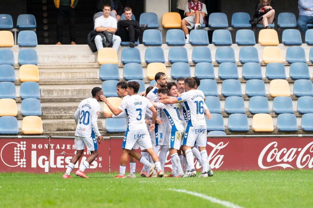 El Tenerife prolonga su racha de&nbsp;victorias