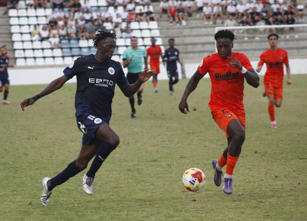 Atlètic Lleida y Torrent firman unas tablas agónicas en el Camp&nbsp;d’Esports