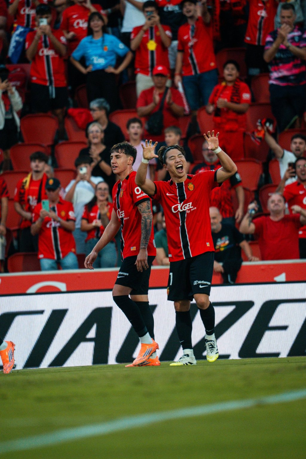 El Mallorca resucita en casa tras un gran partido frente al Deportivo&nbsp;Alavés