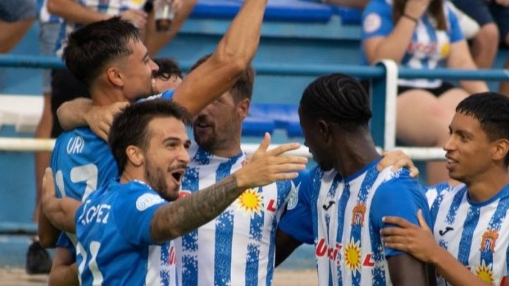 Crónica: El Águilas FC vence al Yeclano Deportivo por 2-1 en un partidazo de goles&nbsp;tempranos