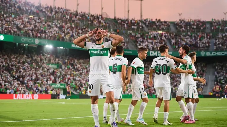 El Elche  hace un arranque prometedor con margen de mejora y una cita copera para&nbsp;ilusionar