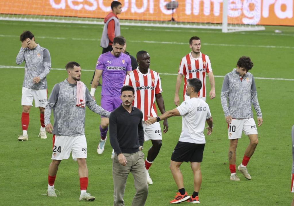 Conjura en Mareo: el Sporting busca unidad en plena&nbsp;tormenta