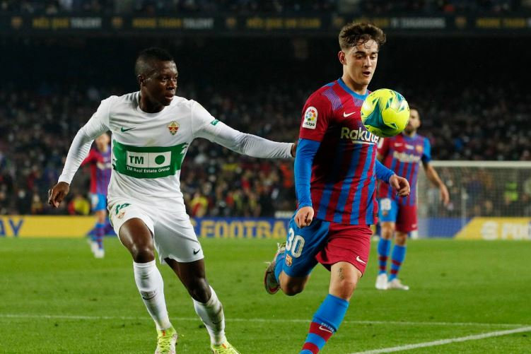 Previa FC Barcelona – Elche CF: Los ilicitanos buscan rascar puntos a un Barça plagado de&nbsp;bajas