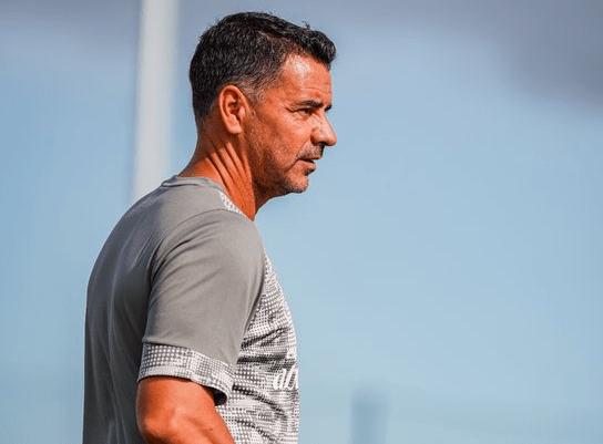 Míchel cumple 50 años y sigue feliz en el Girona y deseando estar muchos años más en el&nbsp;club