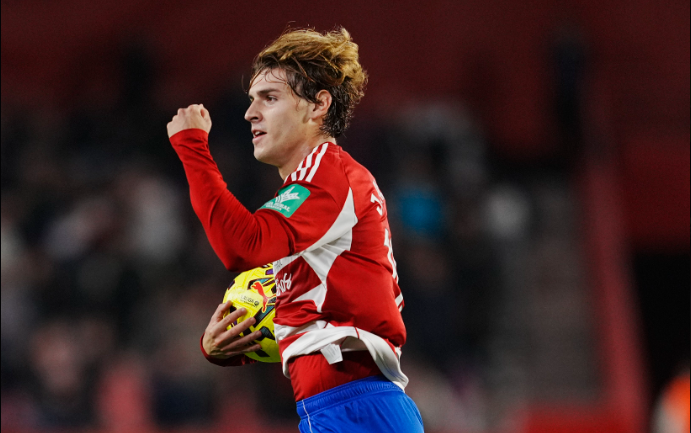 El Granada reacciona y sella su triunfo ante el Real Zaragoza