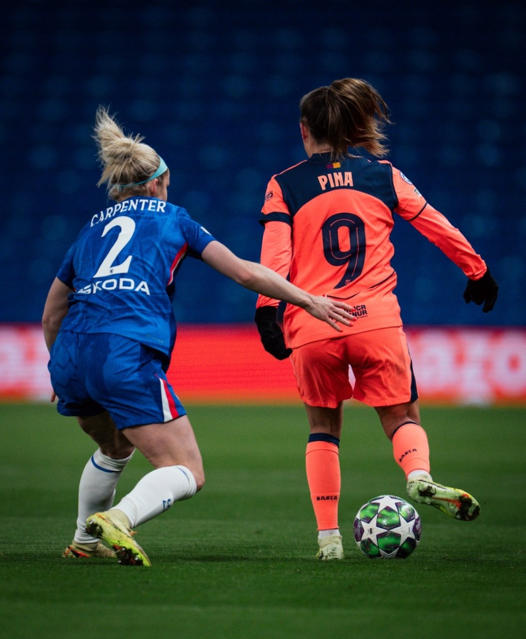 El Chelsea perdona y el Barça se aferra al&nbsp;liderato