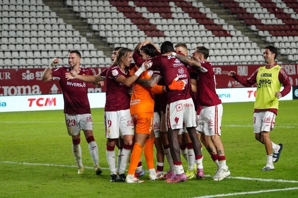 Previa Real Murcia – Alcorcón: examen serio en el Enrique&nbsp;Roca