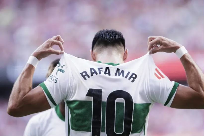 Rafa Mir se une a la lista de revelaciones&nbsp;ilicitanas