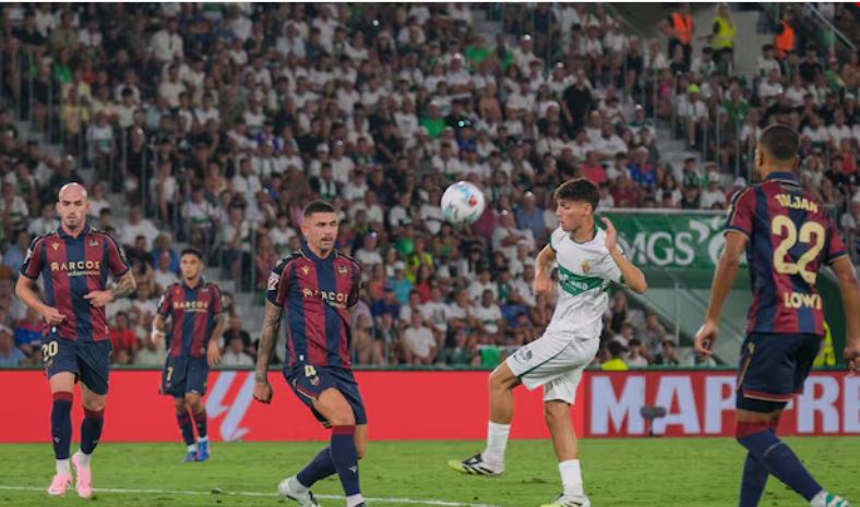 Previa Levante – Elche: Los granotas quieren seguir mirando a la permanencia ante un Elche ávido de&nbsp;victoria