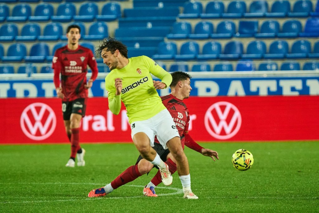 Previa Real Sporting-CD Mirandés: Los de Borja quieren aferrarse al&nbsp;play-off