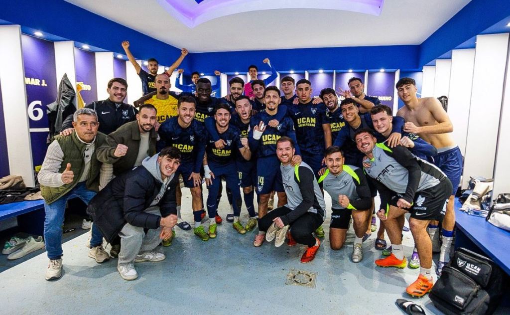 Alberto Soto vale por dos en un partido&nbsp;loco