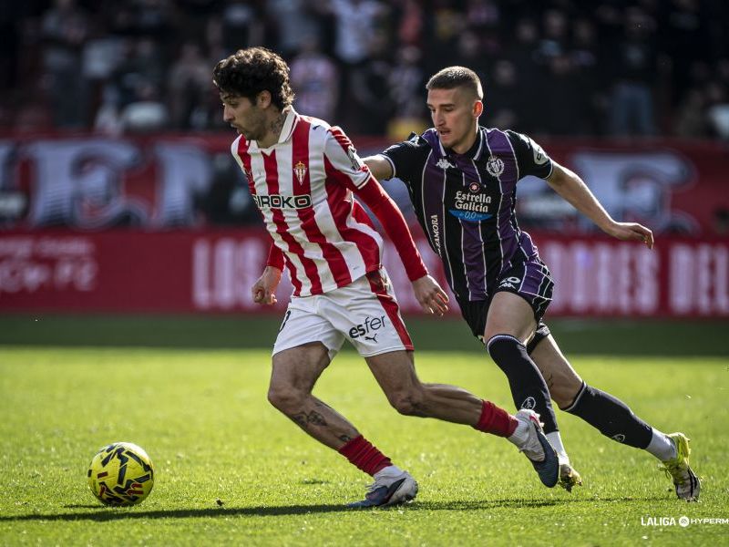 Pablo Vázquez salva al Sporting tras una desconexión al filo del&nbsp;descanso
