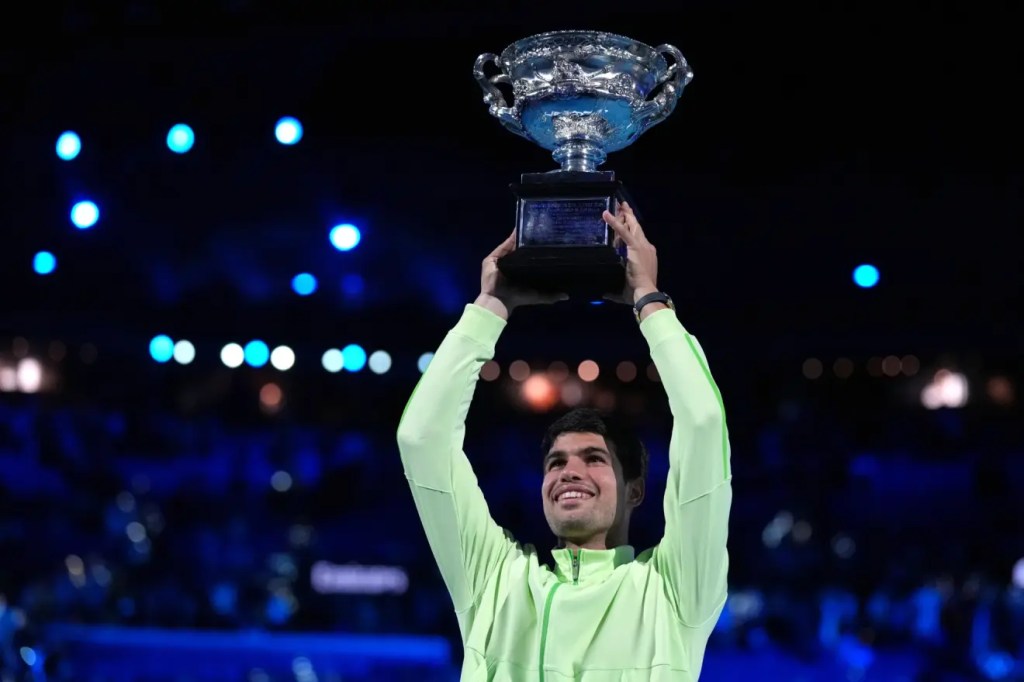 Alcaraz gana la final de Open de Australia y se convierte en el jugador más joven en ganar los cuatro Grand&nbsp;Slams