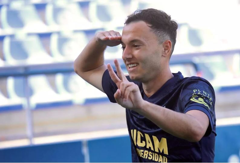 Dani Aquino guía al UCAM a una victoria de&nbsp;peso