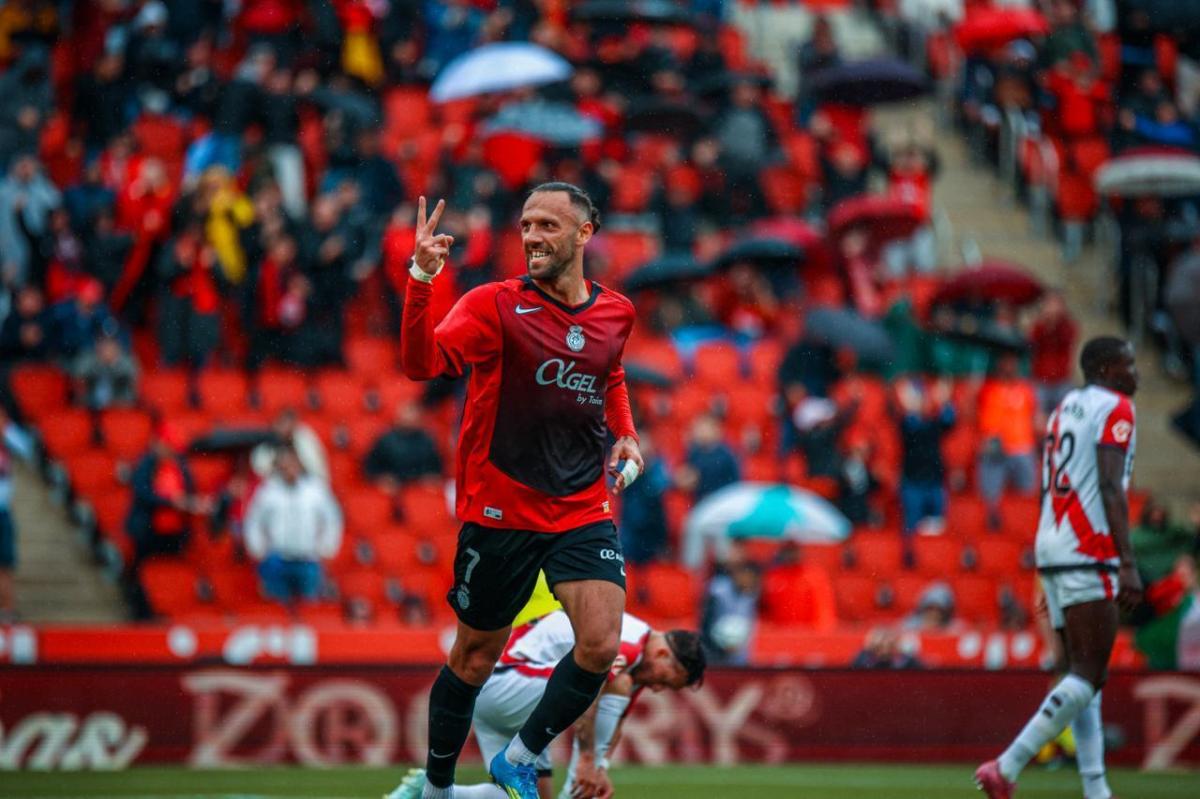 Vedat Muriqi marca un doblete histórico y el Mallorca se impulsa hacia arriba en la&nbsp;clasificación