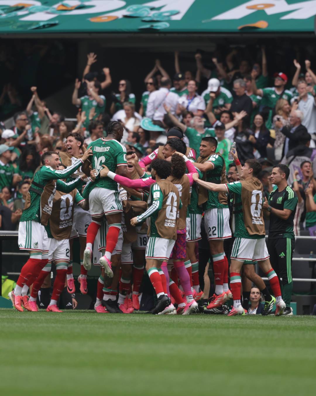 Las notas del México – Sudáfrica: La peor actuación individual del&nbsp;Mundial