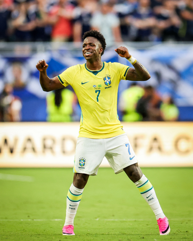 Exhibición de Vinícius y regreso de Neymar para sellar el liderato de&nbsp;Brasil
