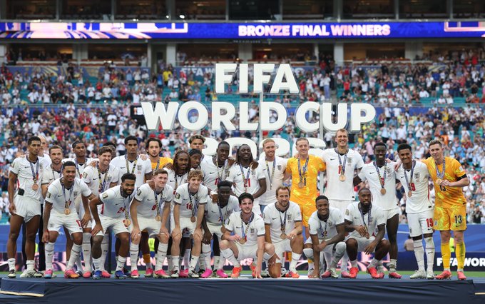 Inglaterra y Francia ofrecen un espectáculo goleador previo a la gran final del&nbsp;mundial